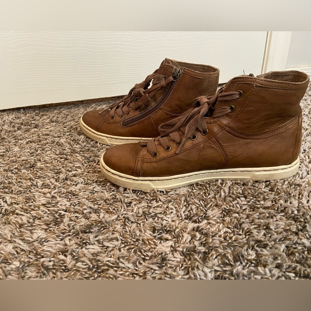 Women’s UGG Blaney High Top Sneaker
